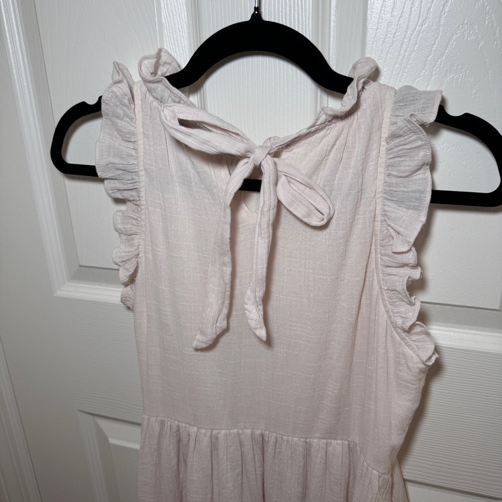 AURA Ruffle Dress - Picture 11 of 16